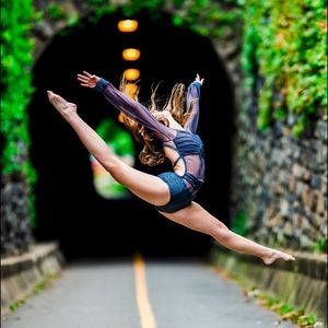 Meet your Posher, Ava